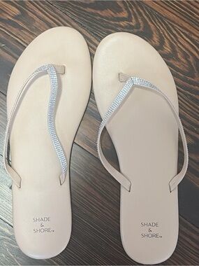 Shade & Shore Women's Nude Rhinestone Strap Sandals